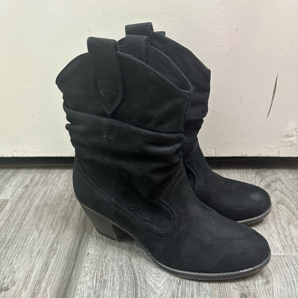 Rocket Dog Black Heeled Boots - Picture 6 of 12